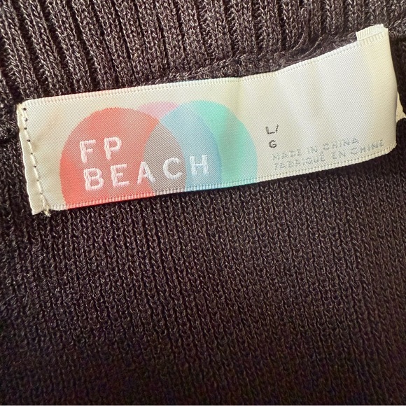 FREE PEOPLE FP Beach Knit Sleeveless Top and Skirt Set Size Large - Picture 8 of 11